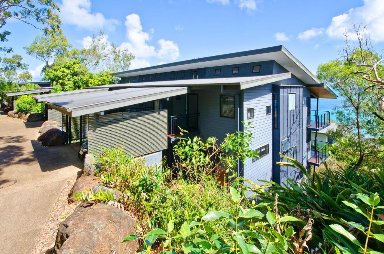 Shorelines 31 Renovated Upmarket Two Bedroom Apartment With Ocean Views And Buggy Isla Hamilton Exterior foto