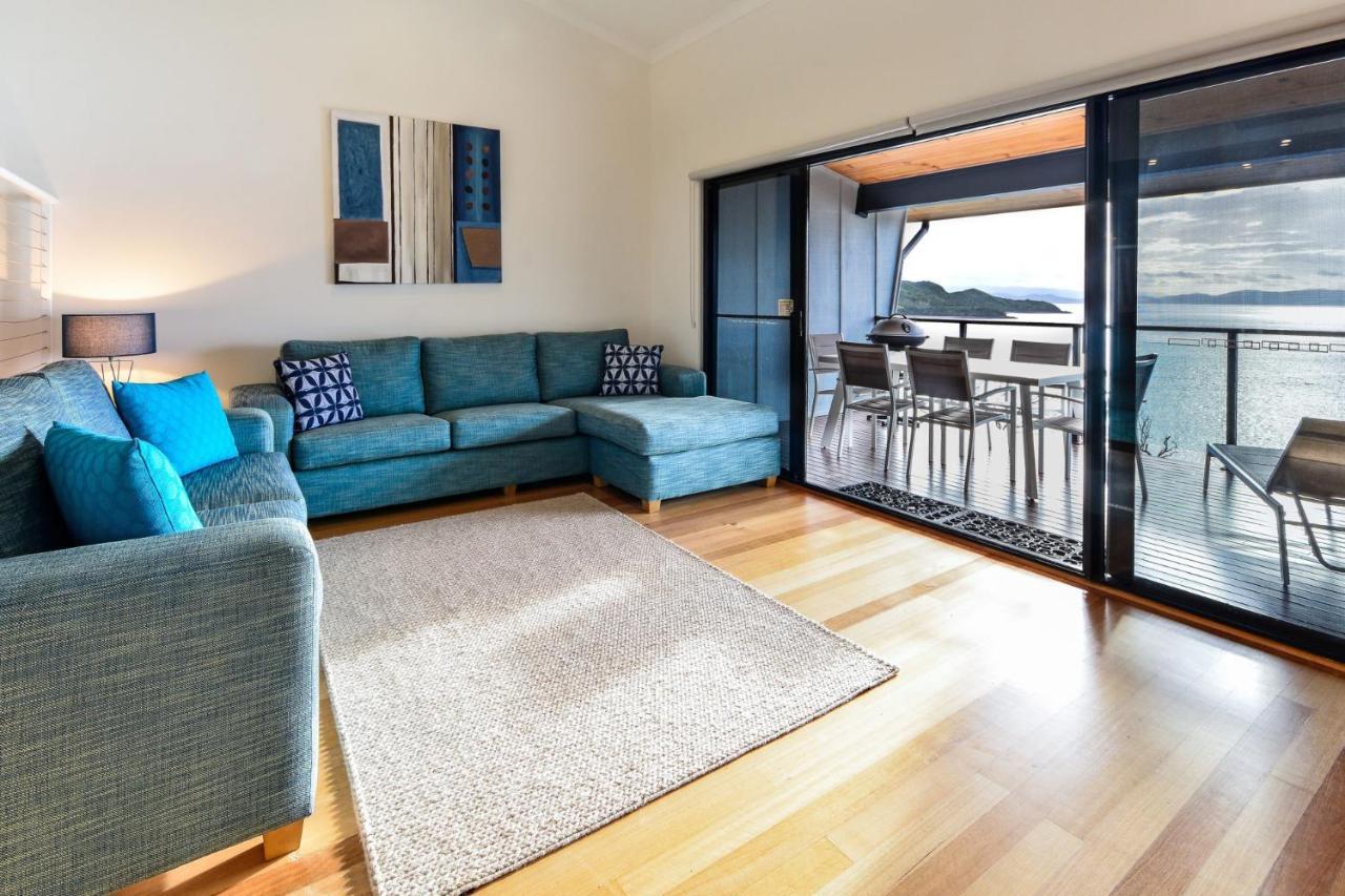 Shorelines 31 Renovated Upmarket Two Bedroom Apartment With Ocean Views And Buggy Isla Hamilton Exterior foto