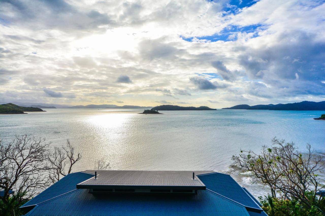 Shorelines 31 Renovated Upmarket Two Bedroom Apartment With Ocean Views And Buggy Isla Hamilton Exterior foto